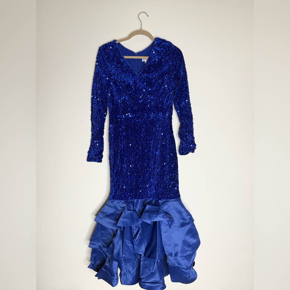 Smoking Blue Dress